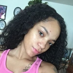 Meet your Posher, Trekia